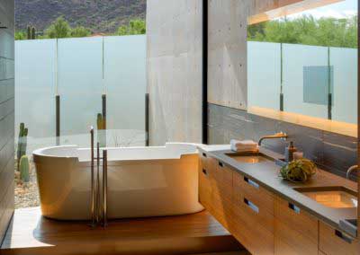 Contemporary Modern Architecture in Paradise Valley, Arizona.