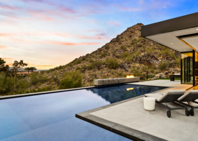 Hillside Architecture Photography of Desert Jewel Residence by award-winning, regionally inspired custom residential architectural firm Kendle Design Collaborative