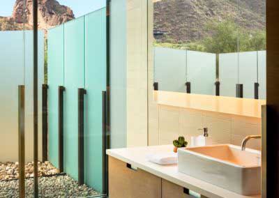 Contemporary Modern Architecture in Paradise Valley, Arizona.