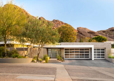 Architecture Photography of Echo Canyon Residence Modern Design by award-winning, regionally inspired custom residential architectural firm Kendle Design Collaborative featured in Restless Living Magazine