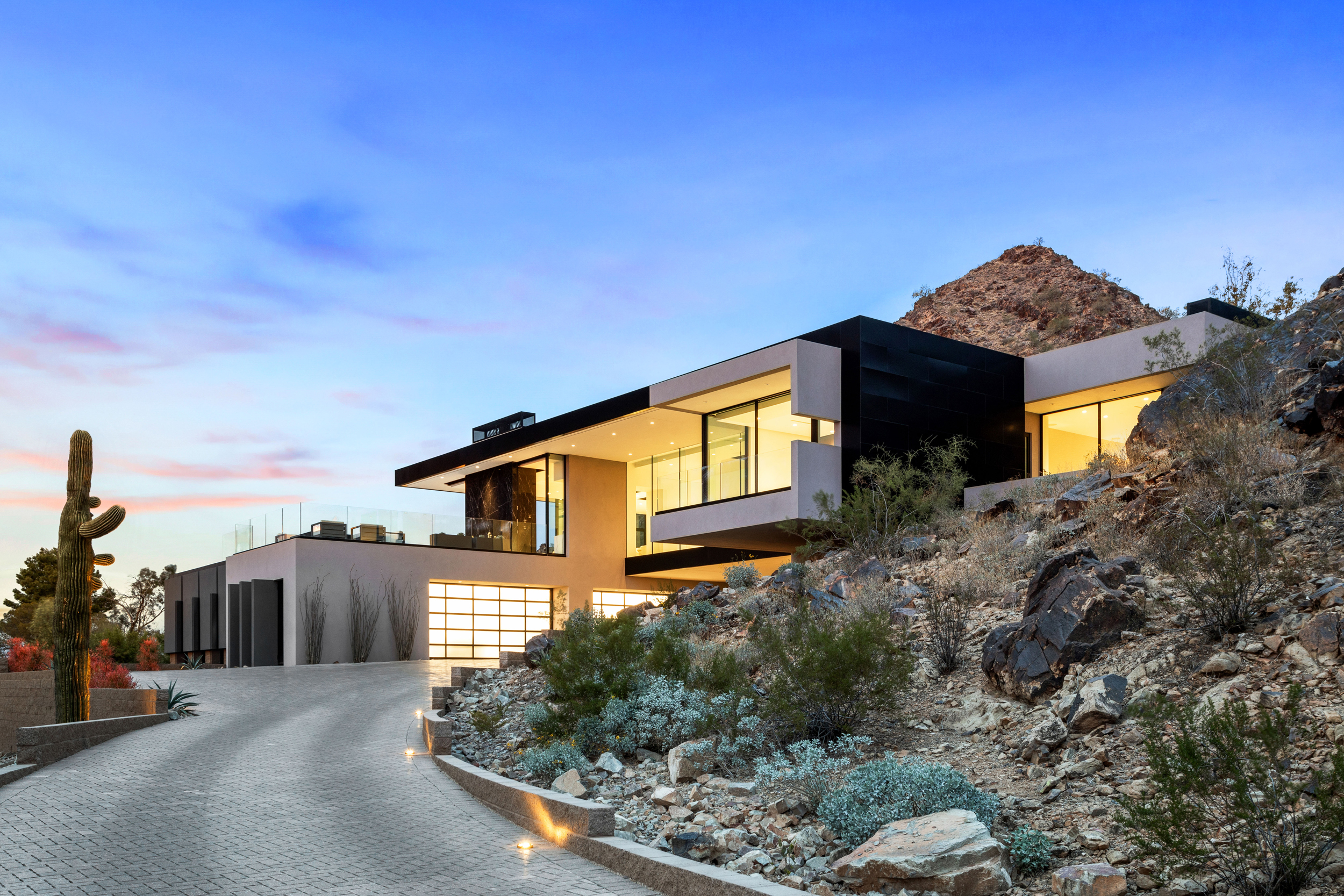 Desert Jewel driveway entrance view Desert Jewel driveway entrance view
