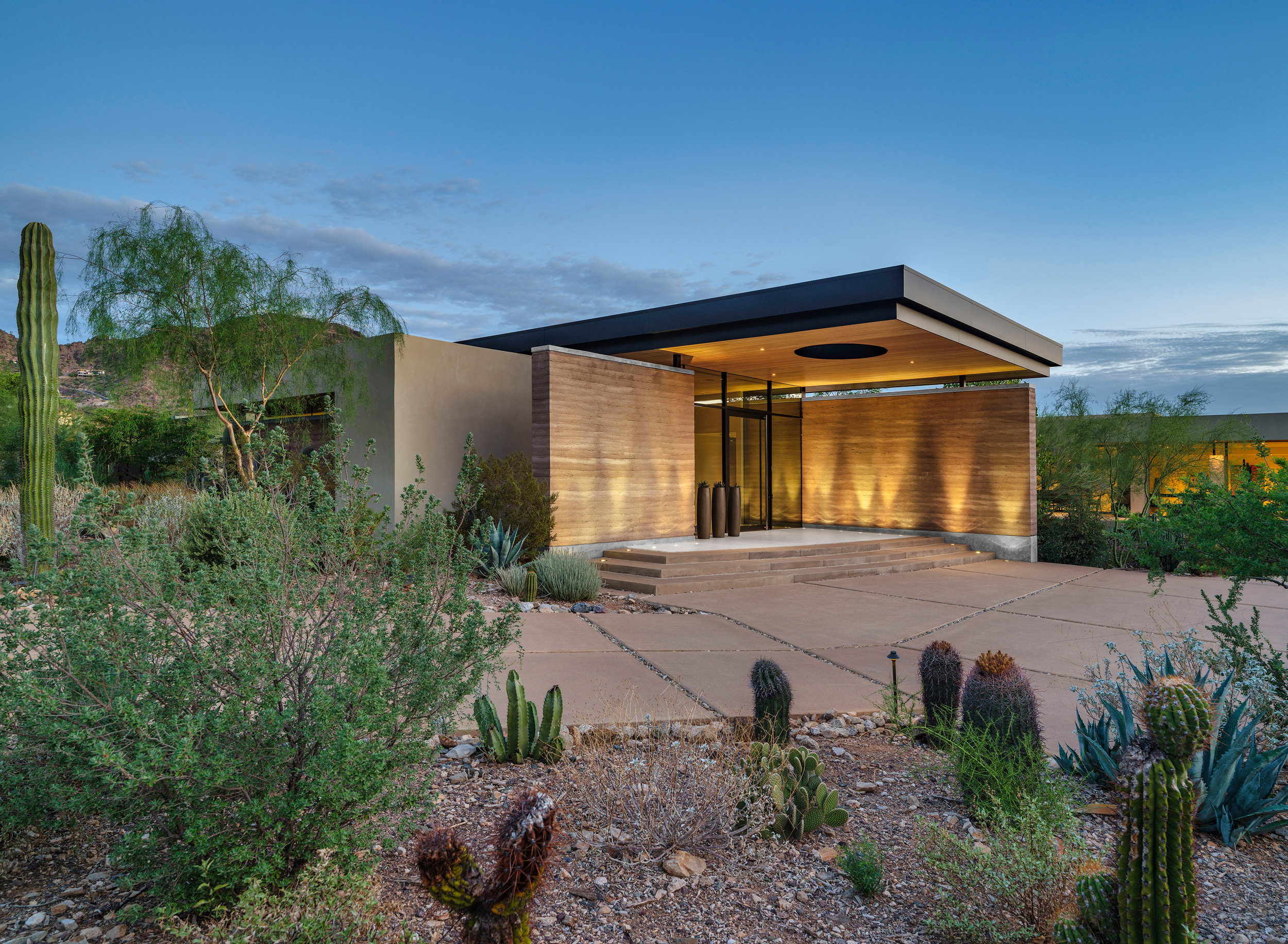 Desert Wash_Modern Custom Home_Paradise Valley_Rammed Earth_Contemporary_Kendle Design Collaborative (17) Desert Wash - Modern Custom Home in Paradise Valley