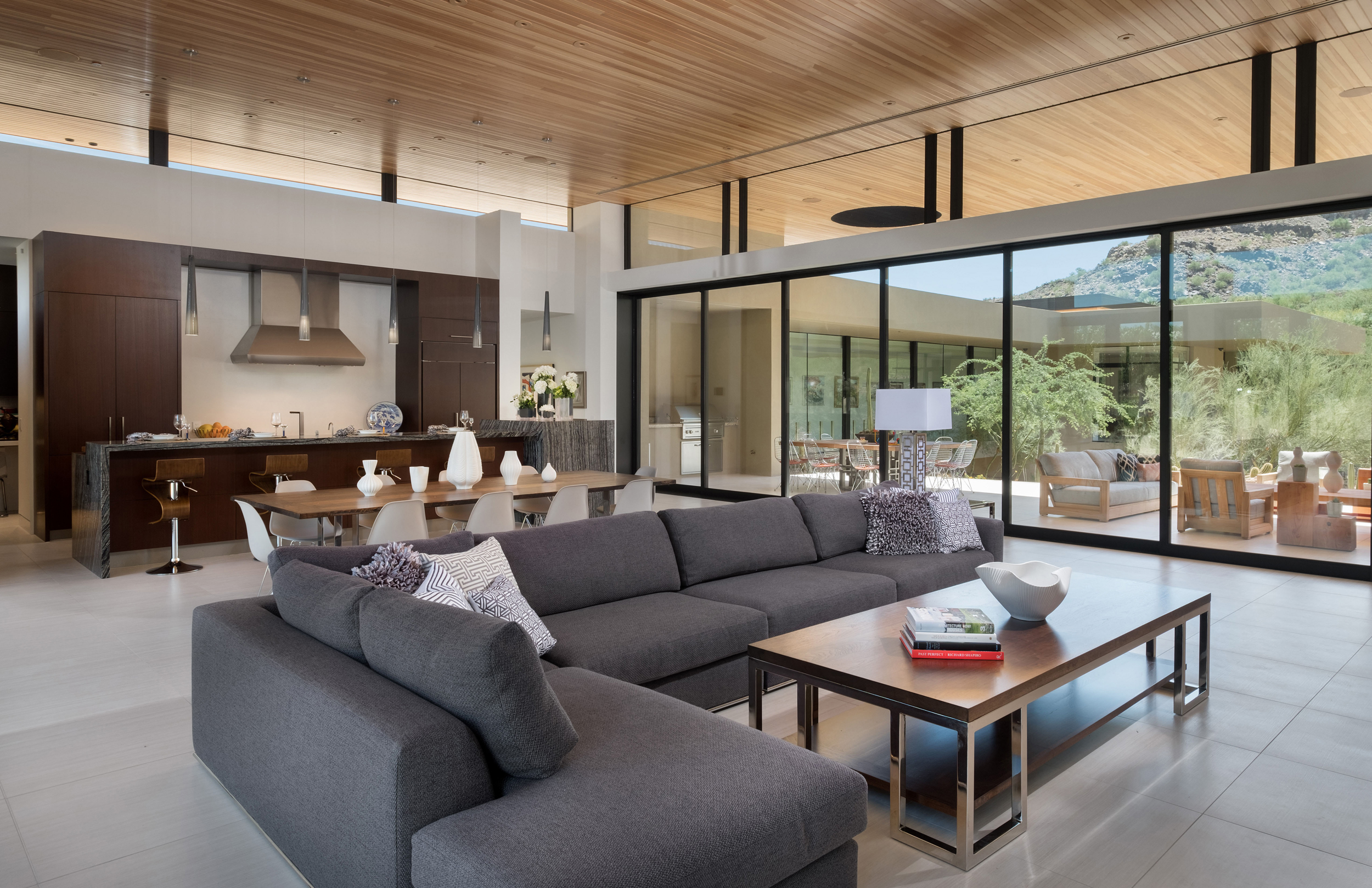 Desert Wash_Modern Custom Home_Paradise Valley_Rammed Earth_Contemporary_Kendle Design Collaborative (27) Desert Wash - Modern Custom Home in Paradise Valley