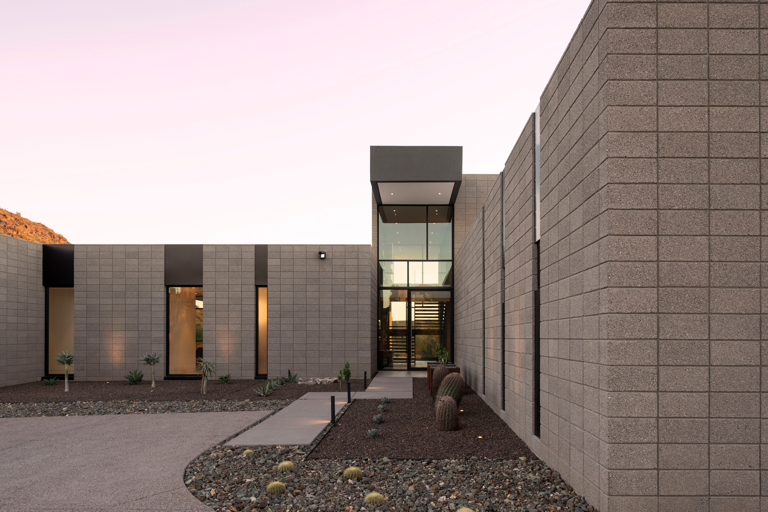 Troon Modern-Home-Contemporary-Scottsdale-Architect-_Kendle Design Collaborative (2)