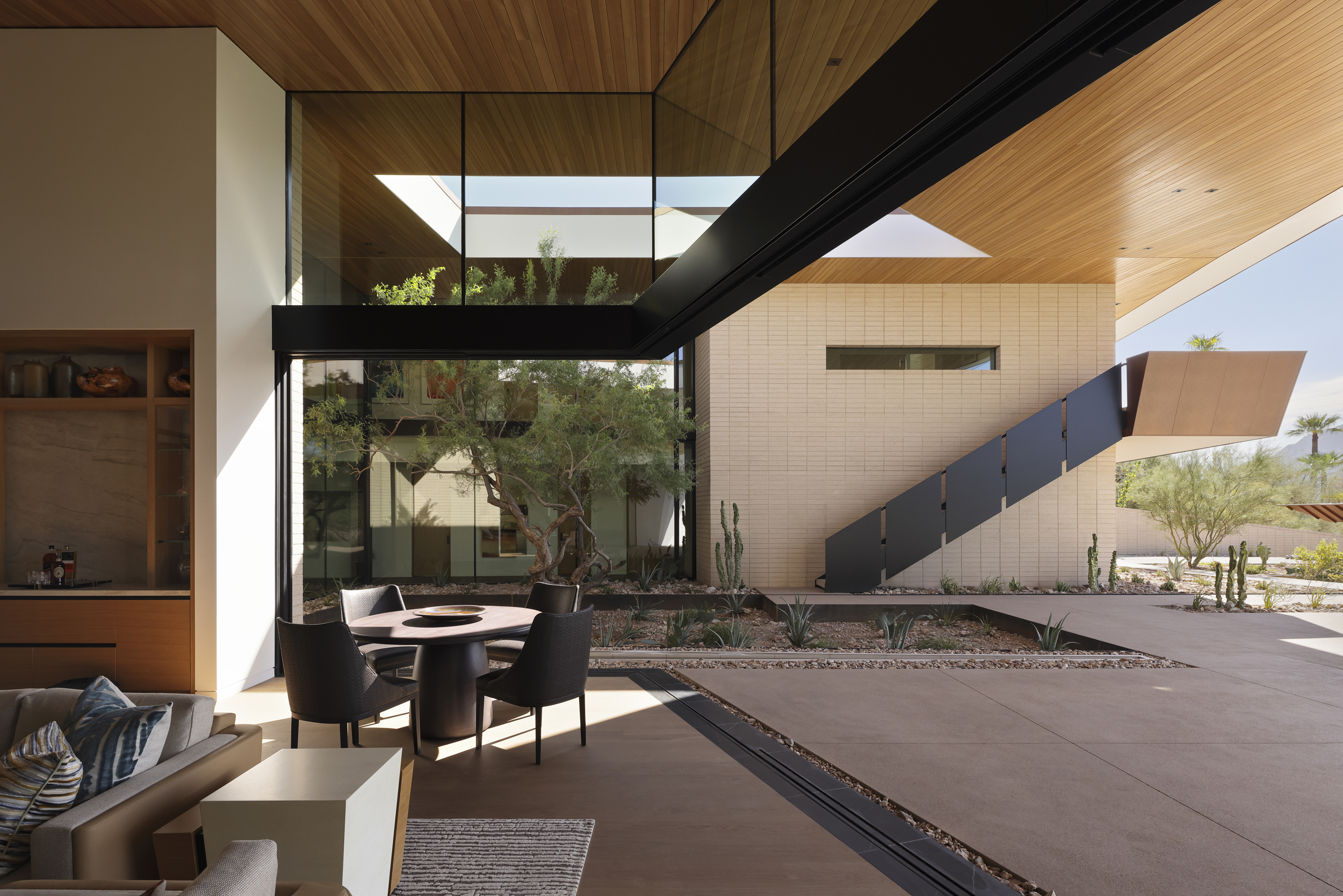 DesertGeode - Custom Modern Luxury Home in Paradise Valley, Arizona (15) Dancing Light - Custom Modern Luxury Home in Paradise Valley, Arizona