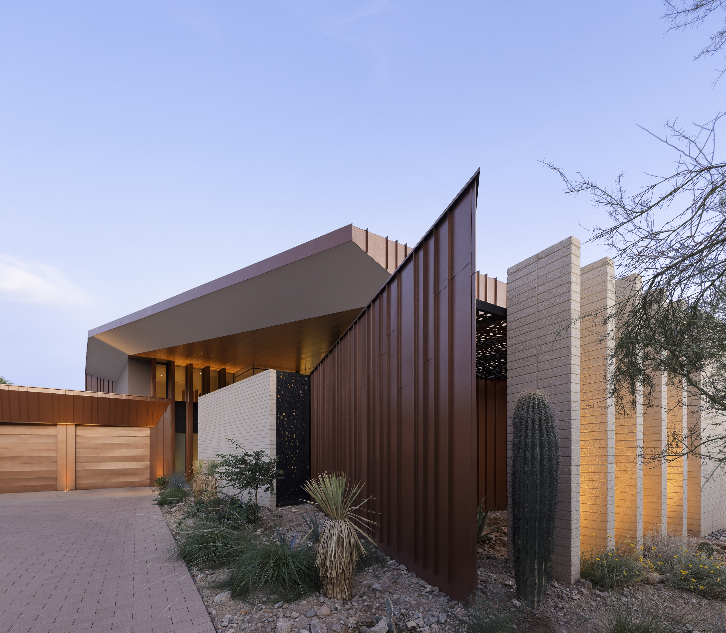 DesertGeode - Custom Modern Luxury Home in Paradise Valley, Arizona (2) Dancing Light - Custom Modern Luxury Home in Paradise Valley, Arizona