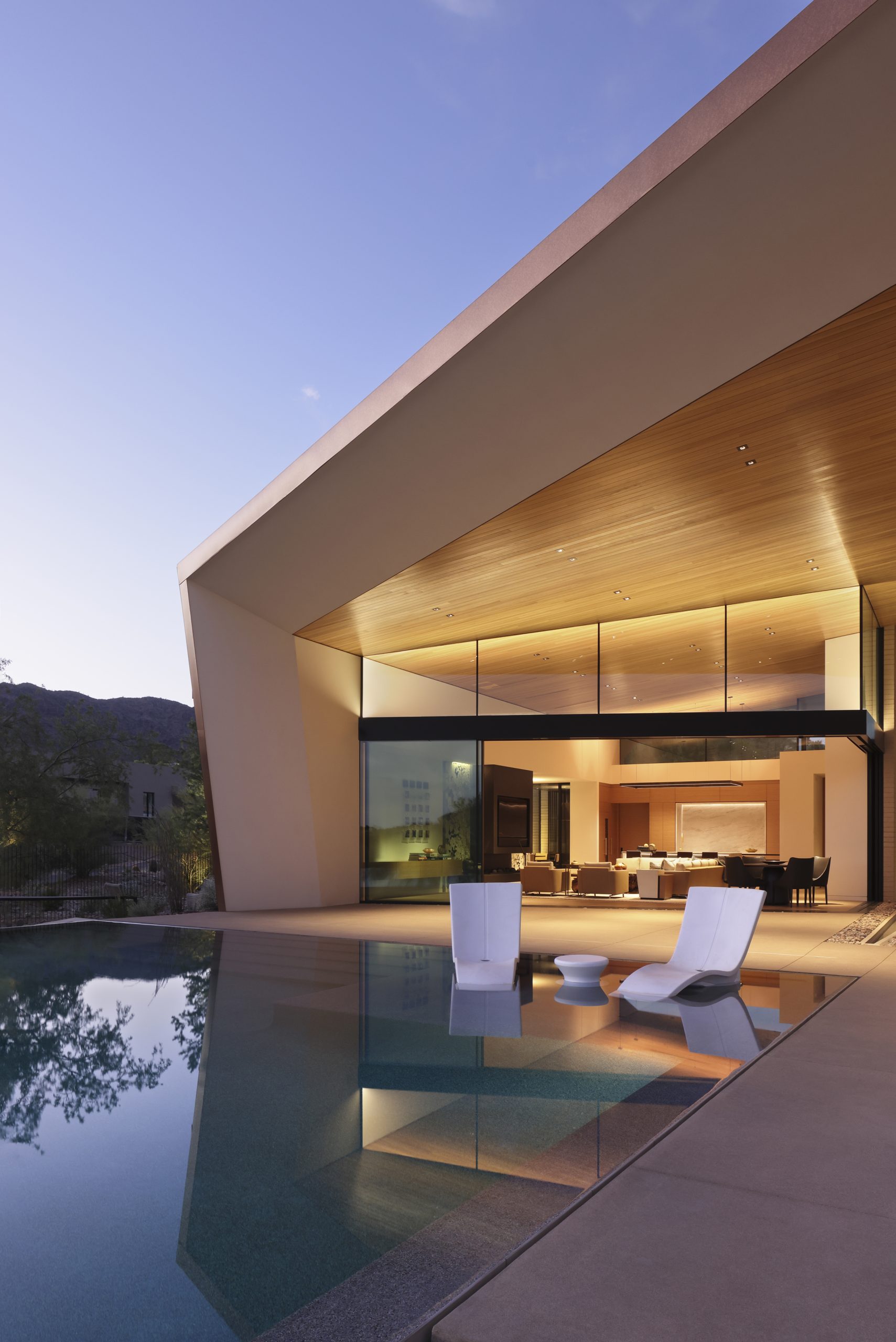 DesertGeode - Custom Modern Luxury Home in Paradise Valley, Arizona (23) Dancing Light - Custom Modern Luxury Home in Paradise Valley, Arizona