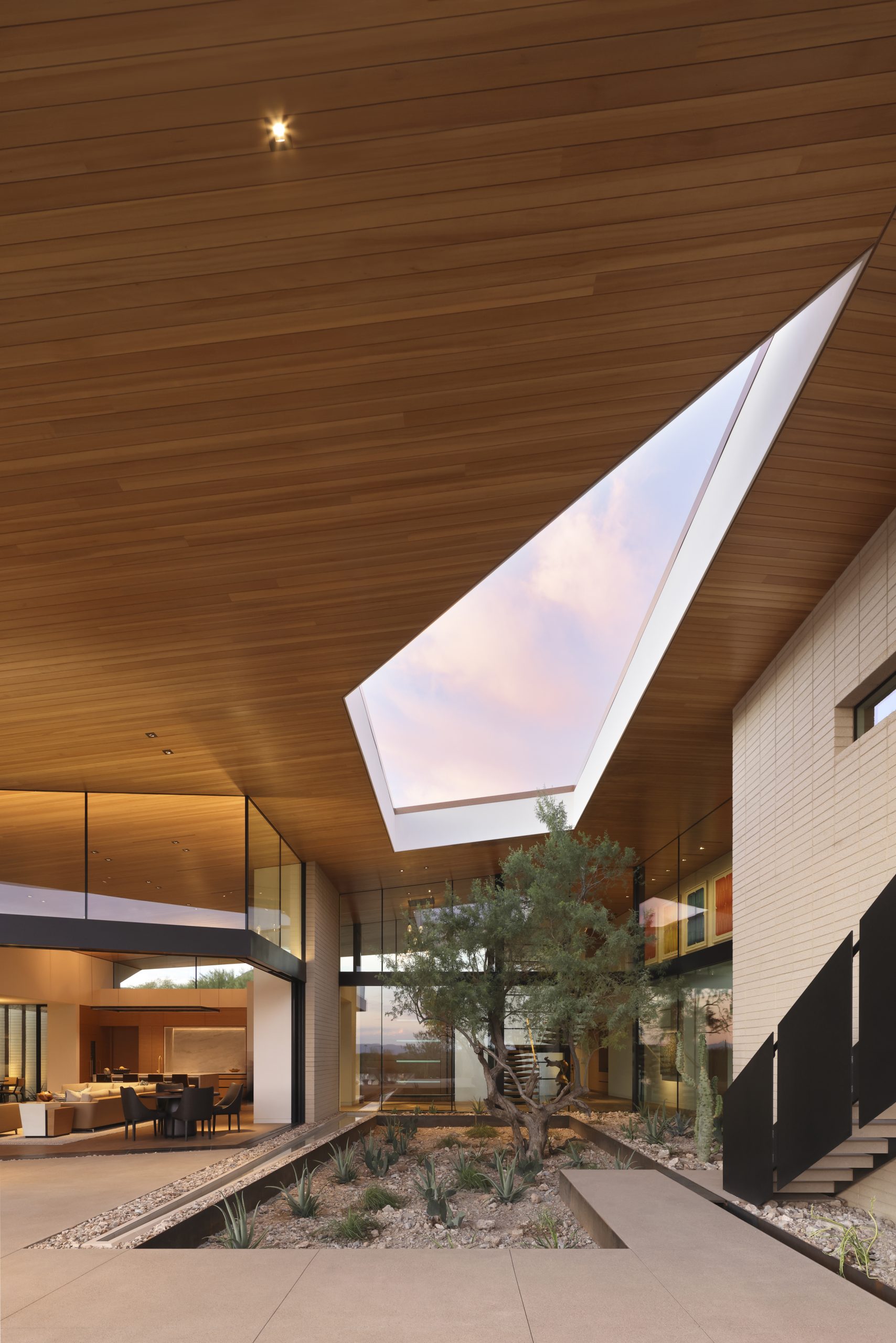 DesertGeode - Custom Modern Luxury Home in Paradise Valley, Arizona (9) Dancing Light - Custom Modern Luxury Home in Paradise Valley, Arizona