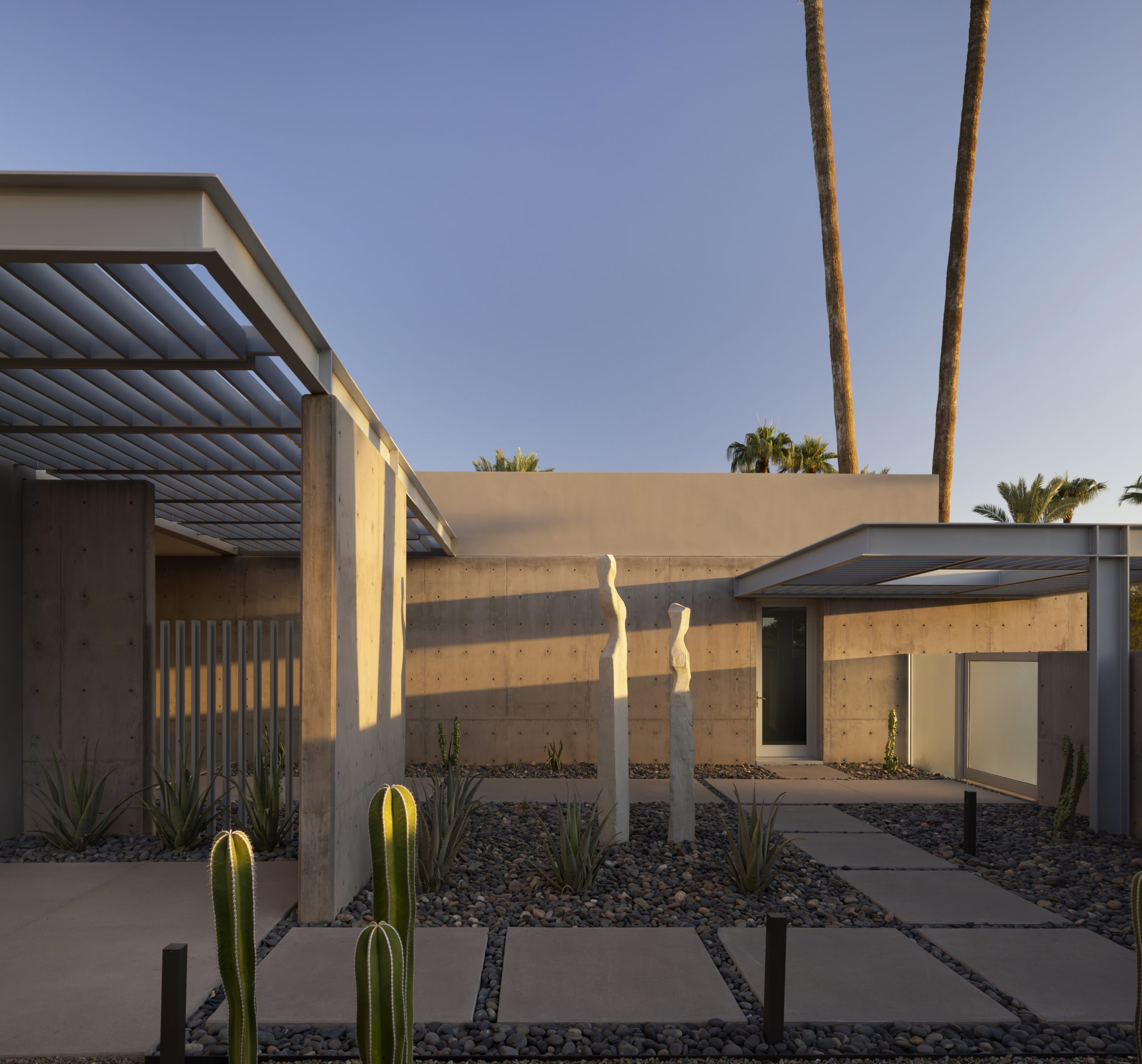 KendleDesign_WhiteWing_0284-Pano Birds Nest – Scottsdale Custom Home – Modern Architecture